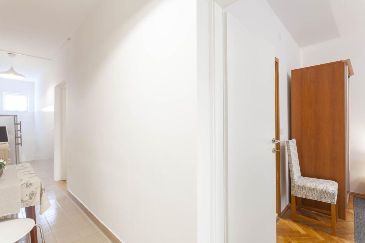 Apartments Maras Makarska Zimmer foto